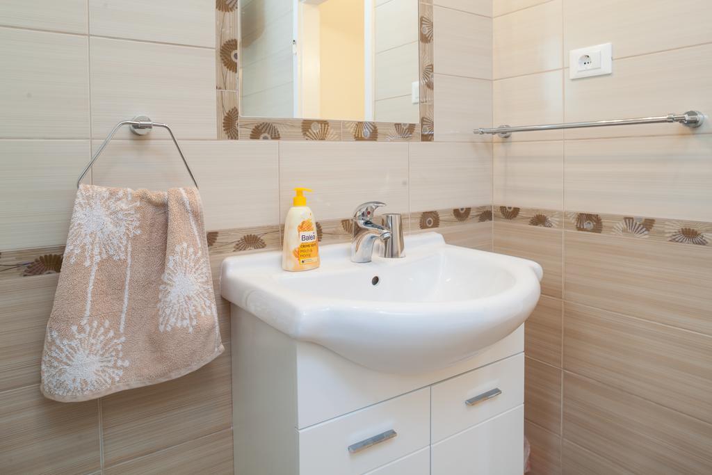 Apartment Nevia Makarska Quarto foto